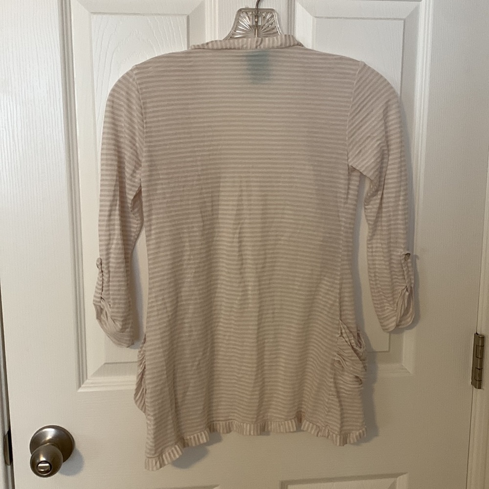 h.i.p. Cardigan with Ruffle Detail - Picture 4 of 7